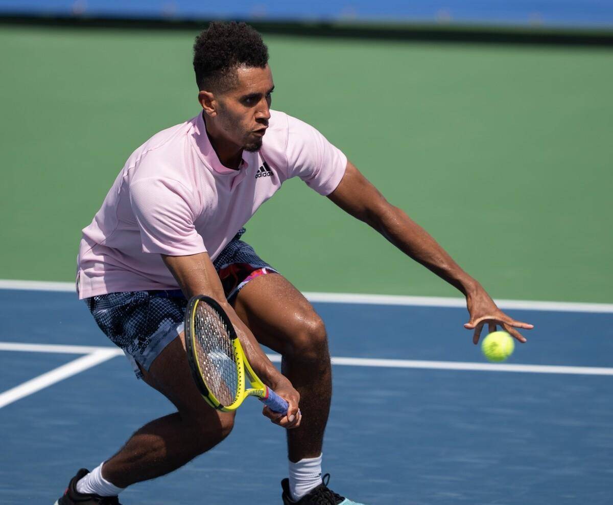 关于布莱顿迎荷甲关键赛，关键时刻豪取连胜，话题不断，训练强度明显提升的信息