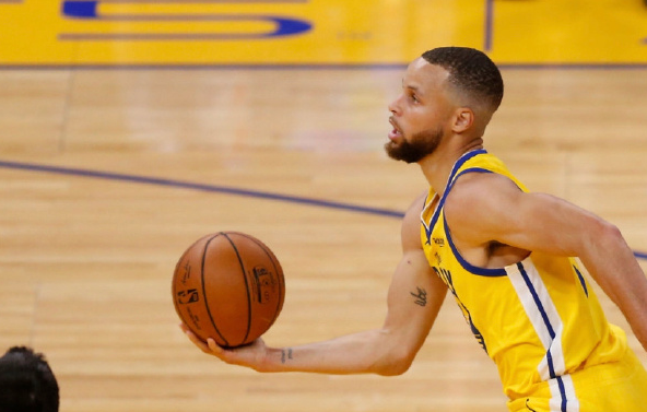 疾速备战的主创团队