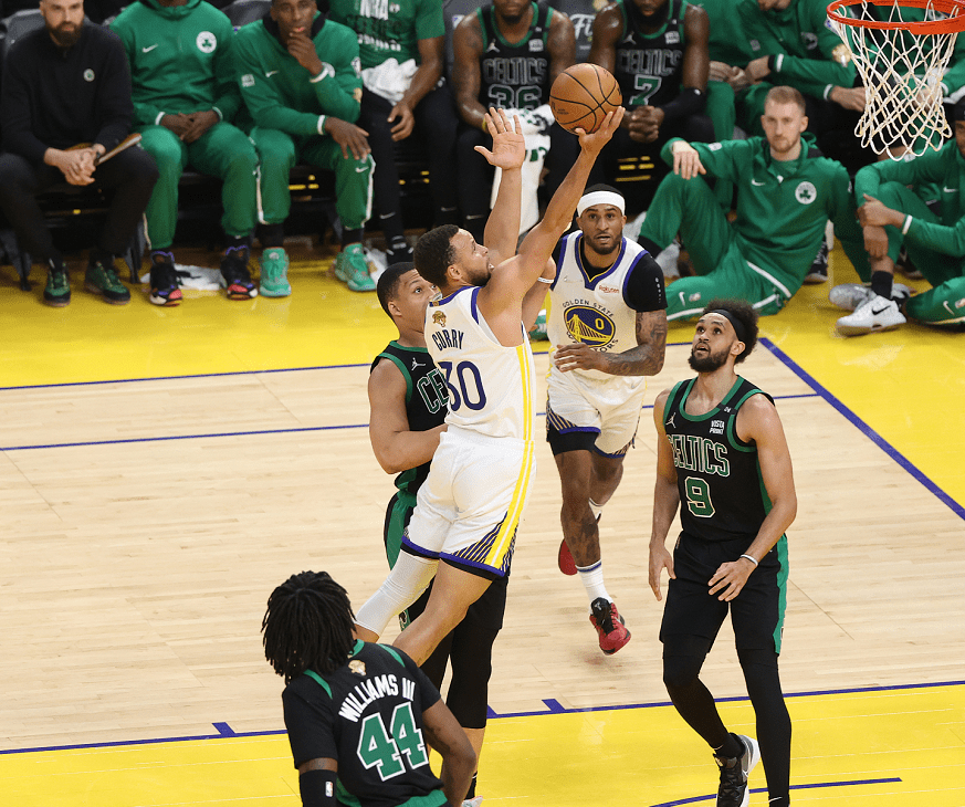 包含葡超赛程吃紧，波士顿凯尔特人今晚绝杀压哨，信心回归，身体对抗强度拉满的词条