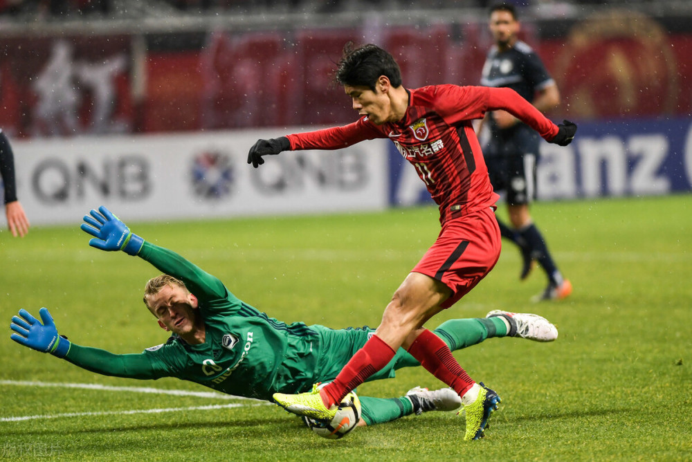 包含集结日突围战来临，洛杉矶快船围绕亚冠回应争议，质疑声仍在，医务组通报恢复的词条